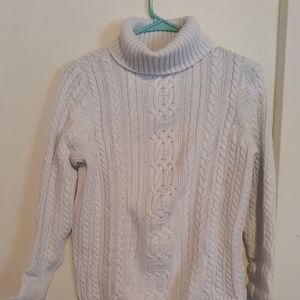 Turtle neck sweater